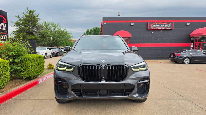 2022 BMW X5 M50i