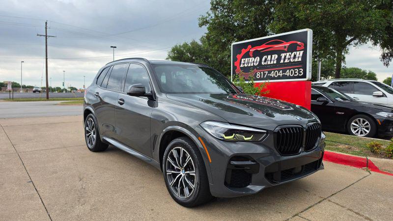 2022 BMW X5 M50i