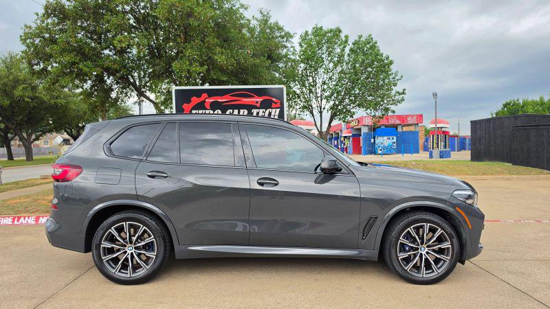 2022 BMW X5 M50i