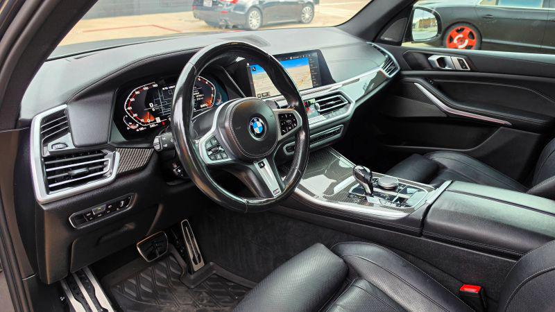 2022 BMW X5 M50i