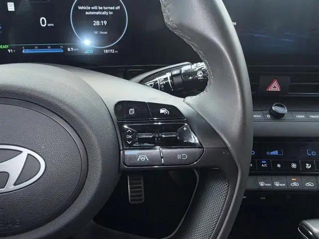 2025 Hyundai Elantra Hybrid SEL Sport