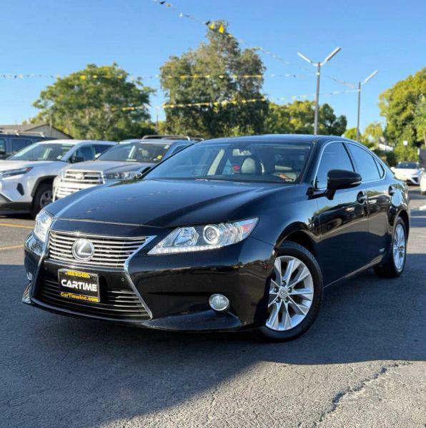 2013 Lexus ES 300h 300h