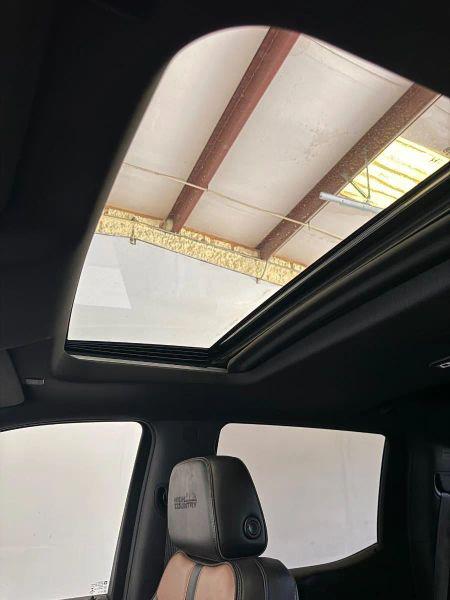 2022 Chevrolet Silverado 1500 4WD Crew Cab Short Bed High Country