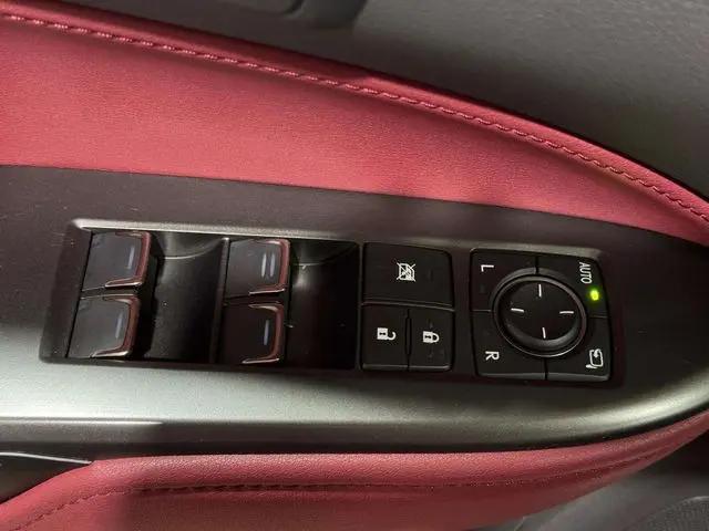 2025 Lexus NX 350h Luxury