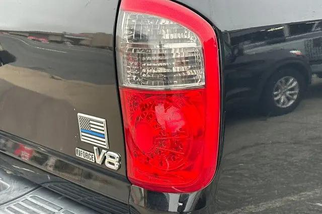2005 Toyota Tundra Limited V8