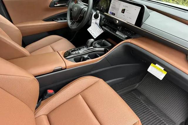 2026 Toyota Crown Signia XLE