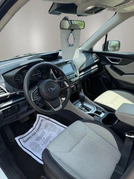 2023 Subaru Forester Base