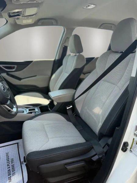 2023 Subaru Forester Base