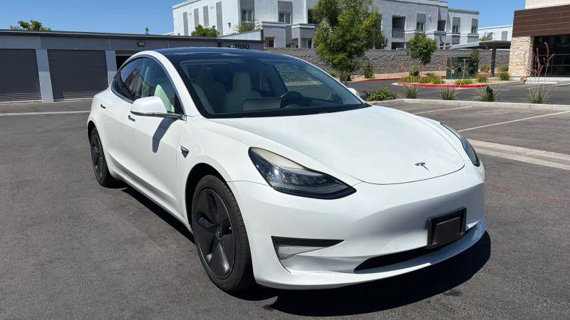 2019 Tesla Model 3 Performance