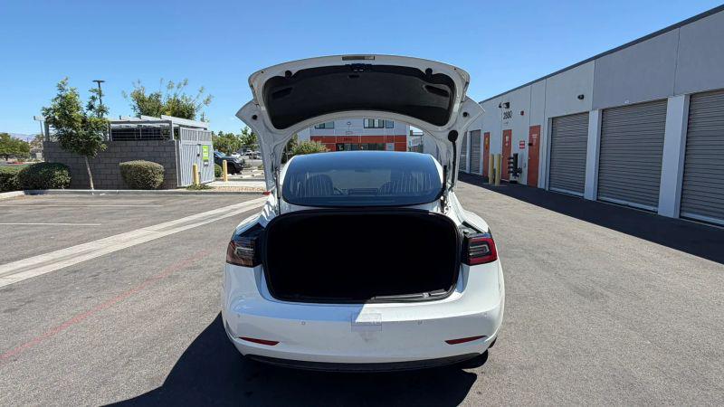 2019 Tesla Model 3 Performance
