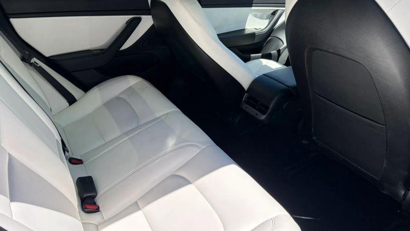 2019 Tesla Model 3 Performance