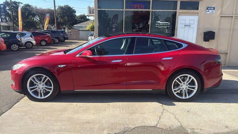2013 Tesla Model S Base
