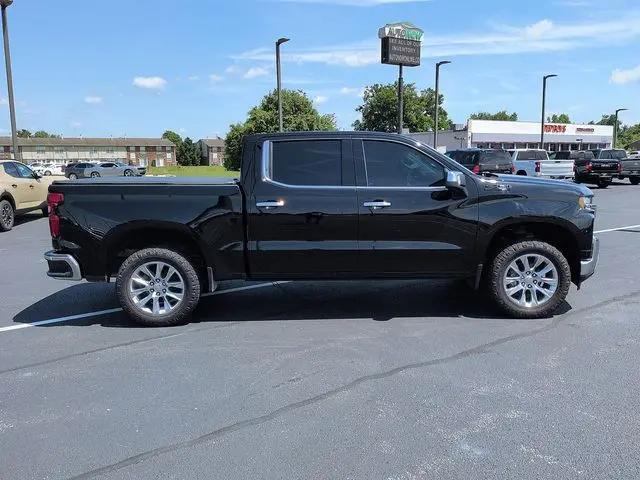 2022 Chevrolet Silverado 1500 4WD Crew Cab Short Bed LTZ