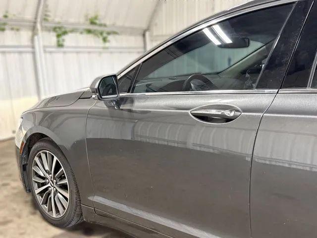 2017 Lincoln MKZ Select