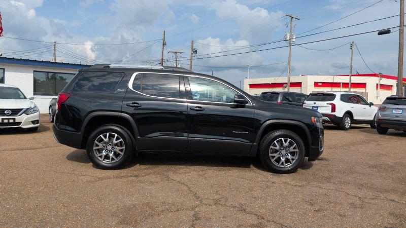 2023 GMC Acadia FWD SLT