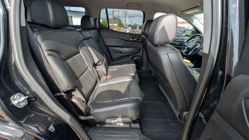 2023 GMC Acadia FWD SLT