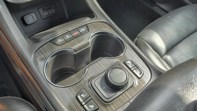 2023 GMC Acadia FWD SLT