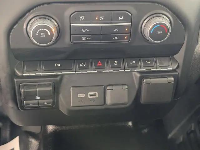 2022 Chevrolet Silverado 2500HD 2WD Regular Cab Long Bed WT