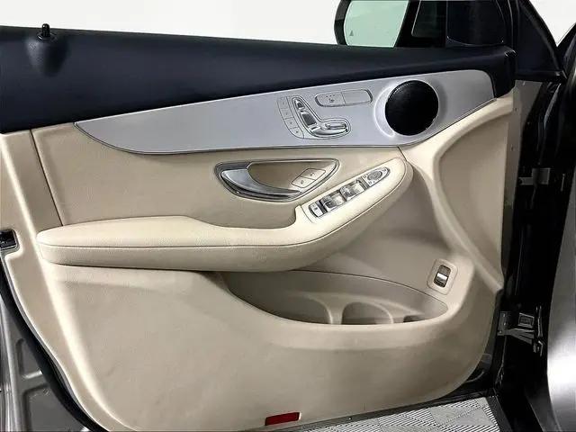 2022 Mercedes-Benz GLC SUV