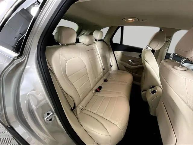 2022 Mercedes-Benz GLC SUV