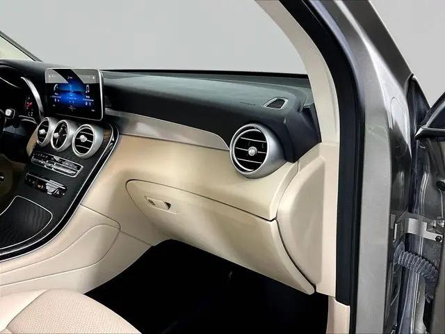 2022 Mercedes-Benz GLC SUV