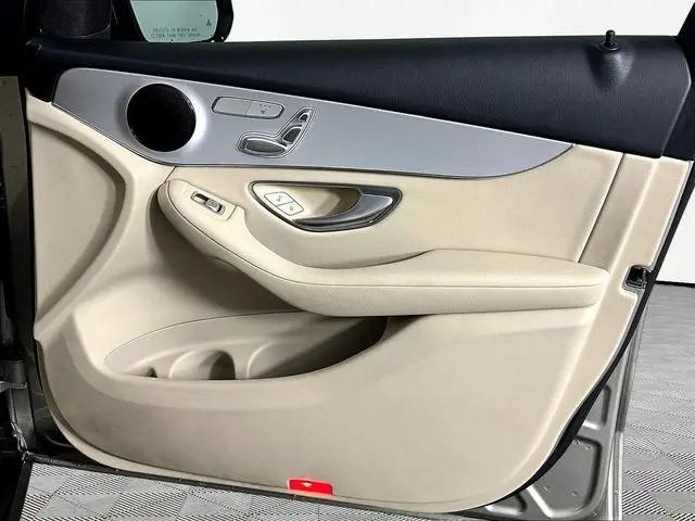 2022 Mercedes-Benz GLC SUV