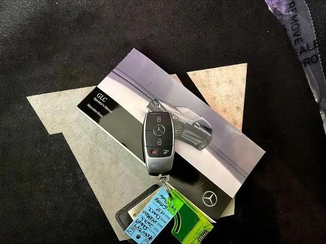 2022 Mercedes-Benz GLC SUV