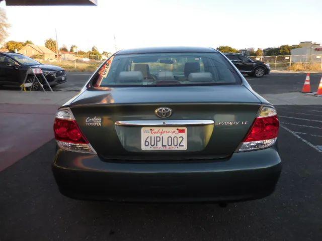 2006 Toyota Camry LE