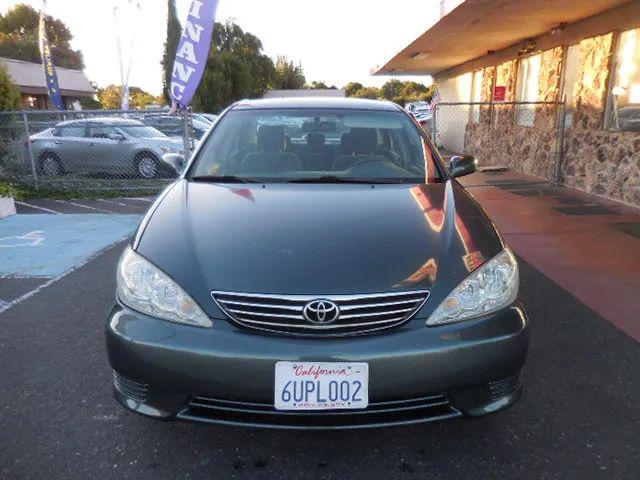 2006 Toyota Camry LE