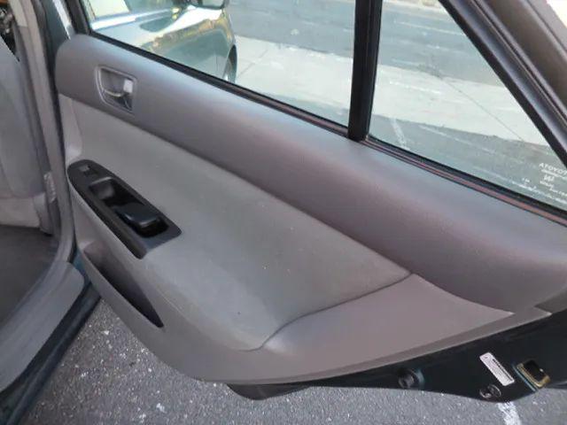 2006 Toyota Camry LE