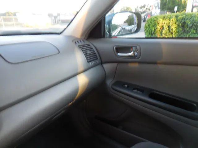 2006 Toyota Camry LE