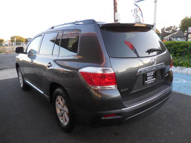 2013 Toyota Highlander SE V6