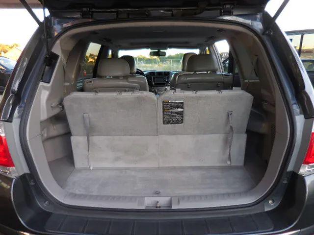 2013 Toyota Highlander SE V6