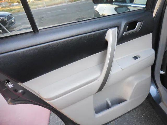 2013 Toyota Highlander SE V6