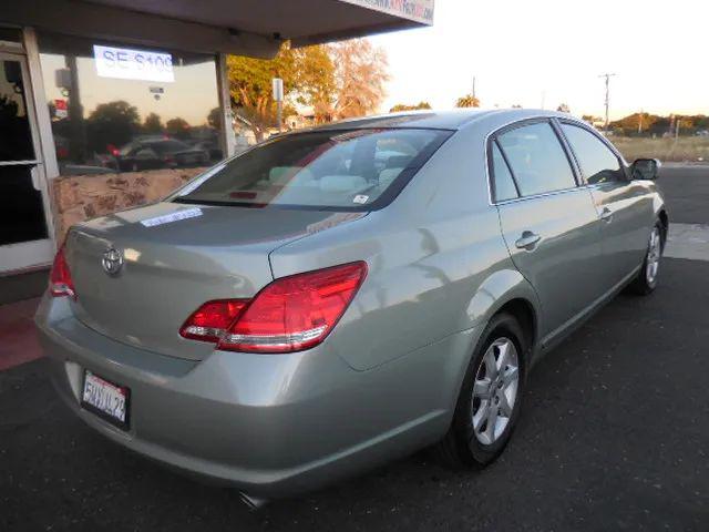 2007 Toyota Avalon XL