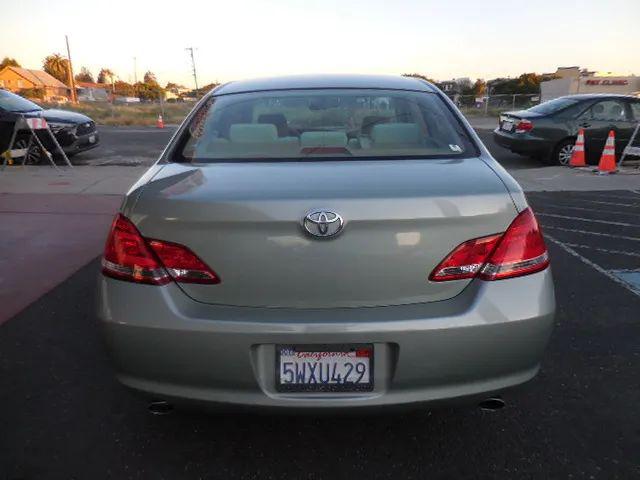 2007 Toyota Avalon XL
