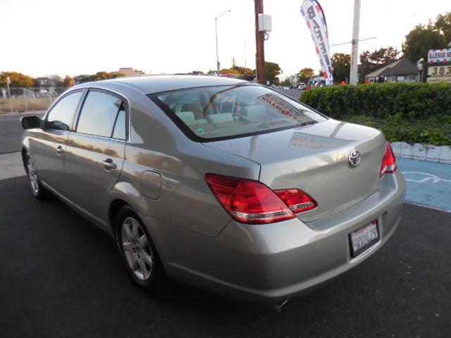 2007 Toyota Avalon XL