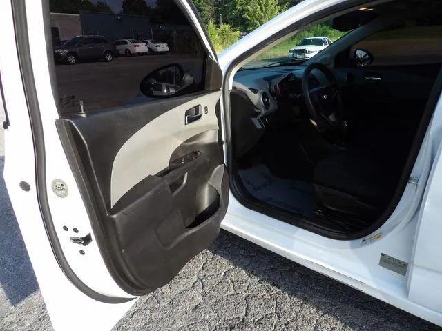 2014 Chevrolet Sonic LT Auto