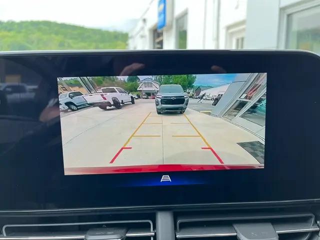 2024 Chevrolet Trax FWD LT