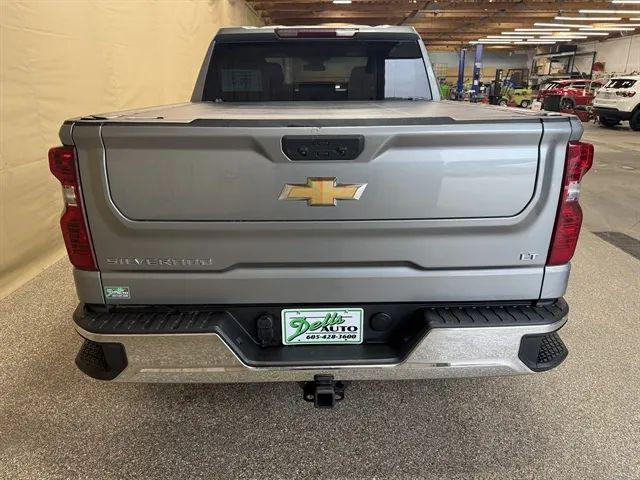2023 Chevrolet Silverado 1500 4WD Crew Cab Standard Bed LT