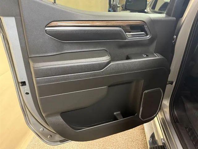 2023 Chevrolet Silverado 1500 4WD Crew Cab Standard Bed LT