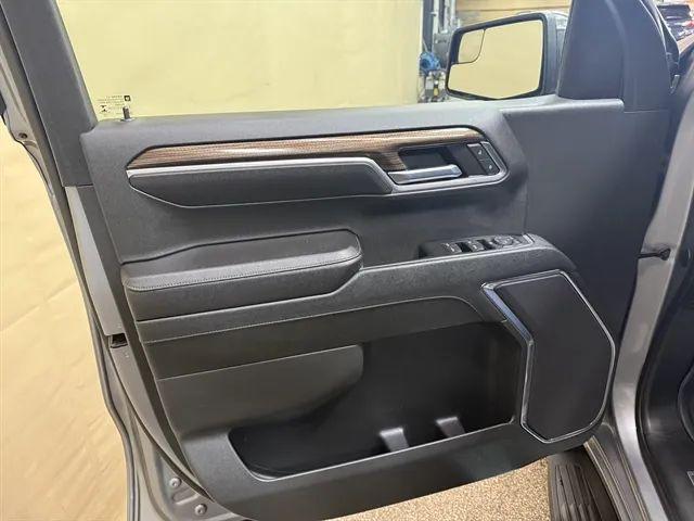 2023 Chevrolet Silverado 1500 4WD Crew Cab Standard Bed LT