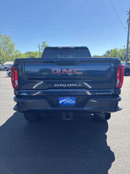 2020 GMC Sierra 2500HD 4WD Crew Cab Standard Bed Denali