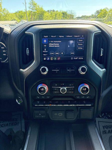 2020 GMC Sierra 2500HD 4WD Crew Cab Standard Bed Denali