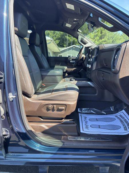 2020 GMC Sierra 2500HD 4WD Crew Cab Standard Bed Denali
