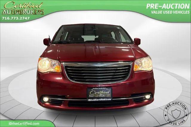 2015 Chrysler Town & Country Touring