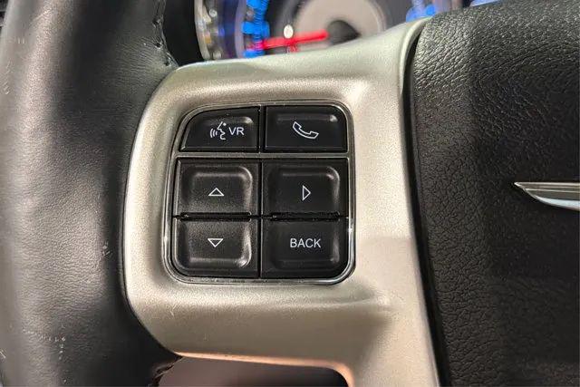 2015 Chrysler Town & Country Touring