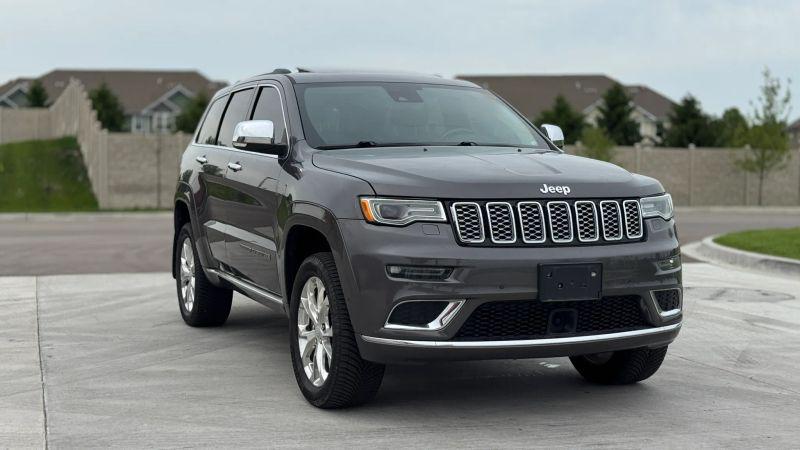 2019 Jeep Grand Cherokee Summit 4x4