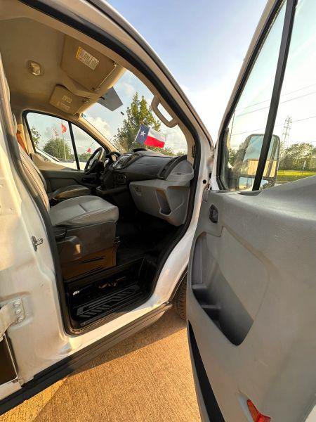 2019 Ford Transit w/60/40 Side Door w/RWB