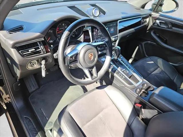 2019 Porsche Macan Macan